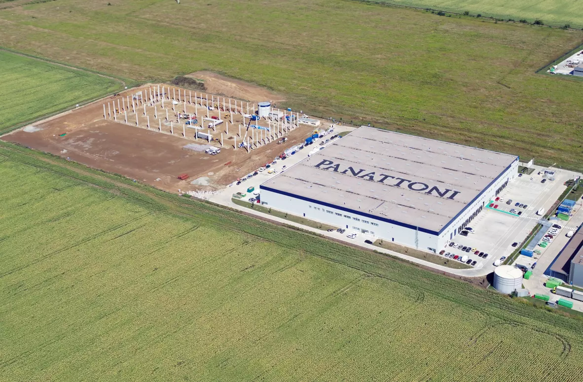 The strategically located industrial park in Košice is growing. Panattoni started construction of a second building.