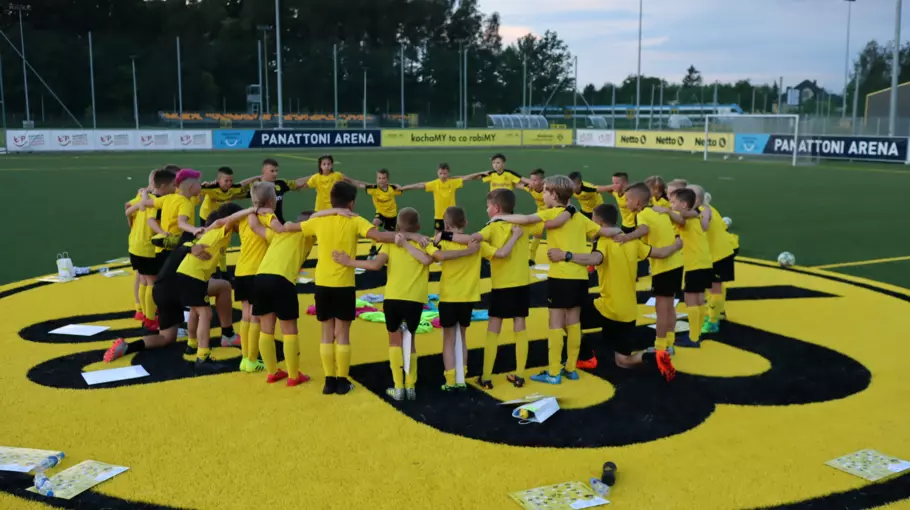 Łukasz Piszczek’s BVB Football Academy to end its first season and Panattoni Arena to complete its first construction stage