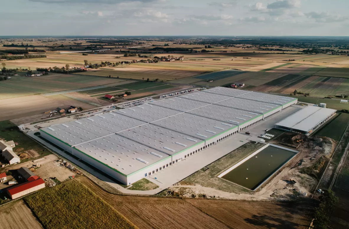 Panattoni Europe has built a record-breaking big box in Poland – 123,300 sqm  at ground level for Leroy Merlin