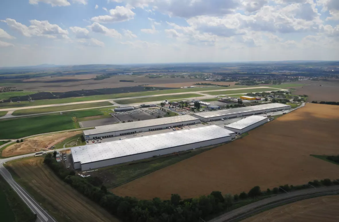 A new tenant is headed to the complex near Brno Airport. Marmon Foodservice Manufacturing, a manufacturer of technological solutions for gastronomy, will operate here.