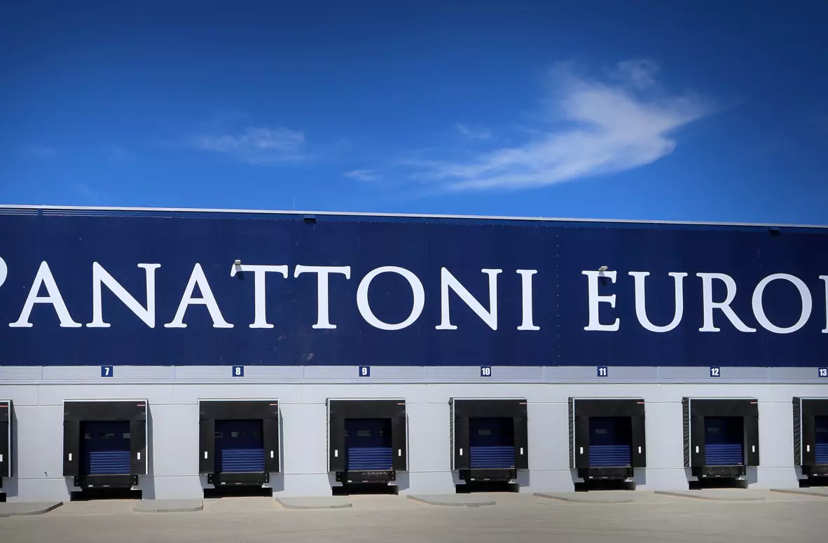 An entire e-commerce building for SMYK   – approx. 70,000 sqm at Panattoni Central European Logistics Hub