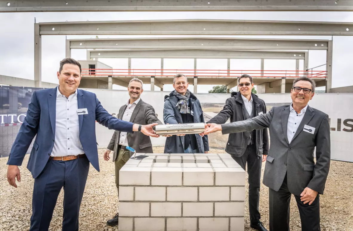 Panattoni and DB Schenker celebrate laying the foundation stone for the cross-dock terminal in Herbrechtingen