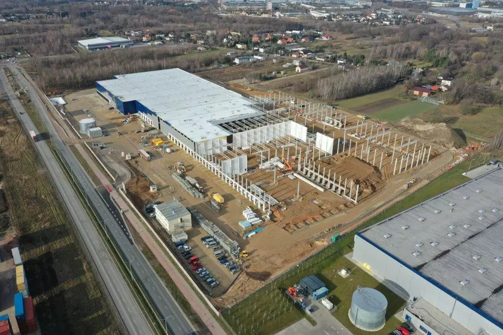 Panattoni leases warehouse space to Żabka – more than 13,500 sqm in Poznań and Łódź