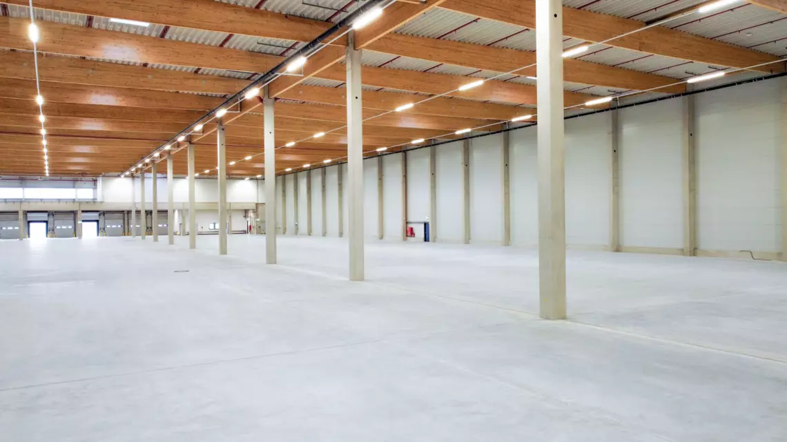 PP_Herzfelde_halle_innen