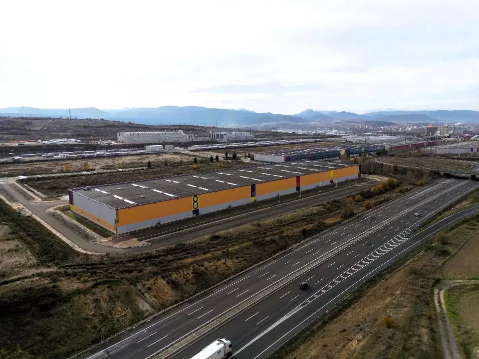 35.1.15.2.1.2.23 DJI_0086