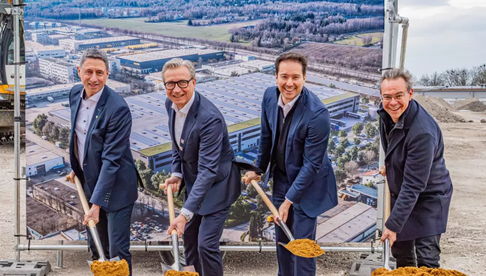 Spatenstich_BTS Repa Unterschleißheim__